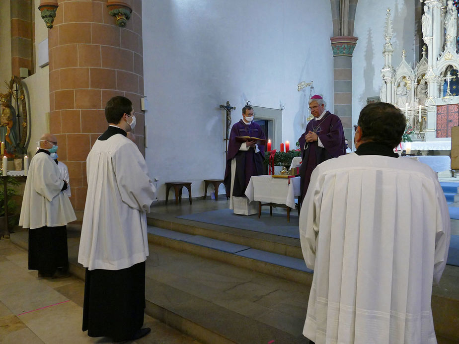 Beauftragung zu Lektorat und Akolythat in St. Marien, Volkmarsen (Foto: Karl-Franz Thiede)